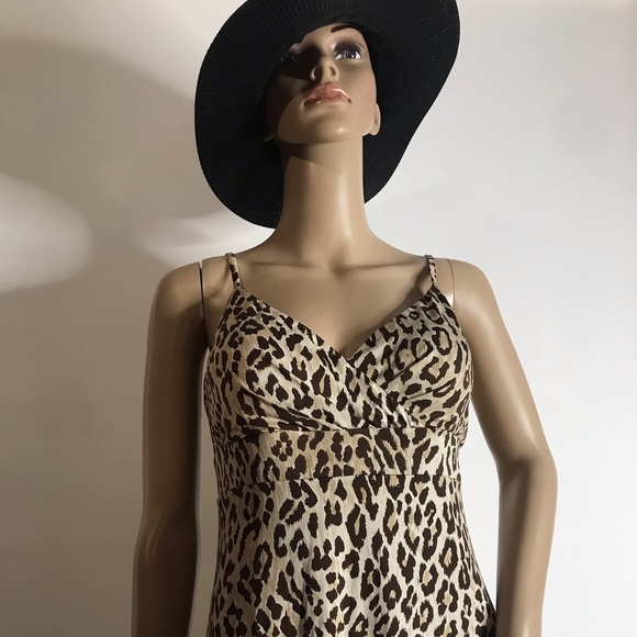 Essentials by Milano Leopard Print Dress - Picture 4 of 7